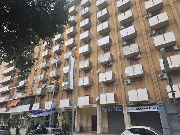 Appartamento in vendita a Palermo