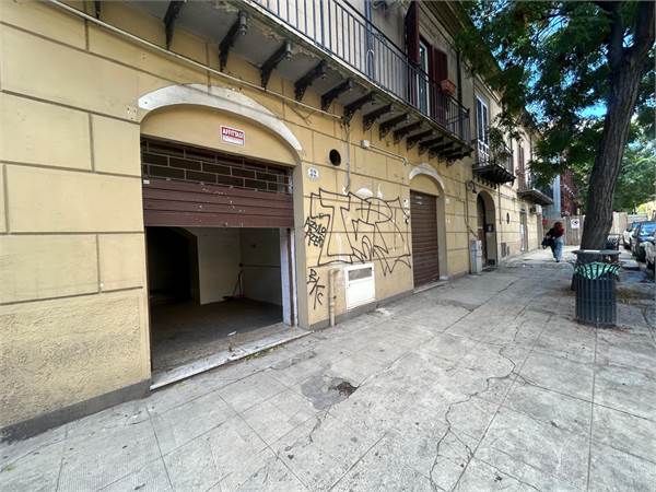 Negozio in affitto a Palermo